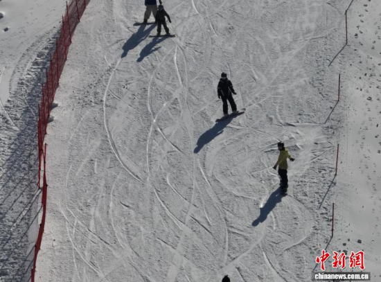 ��ѩ�ۺ�����ѩ���w򞼪����ѩ�����׻������������ѩ�����D