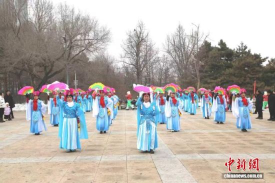 2��10�������ڼ����L(zh��ng)�����ݖ|���������w�� �z