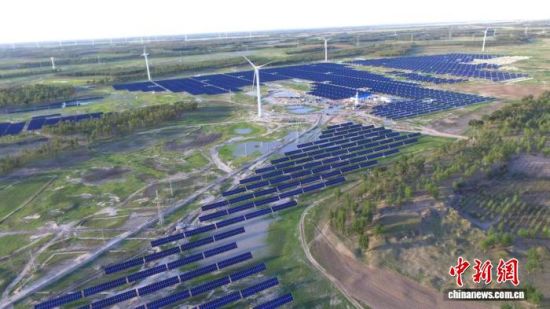 2025�괺�����ְ׳��읙(r��n)�G�ܹ���վ��(�Y�ψD) ��ӭѩ �z