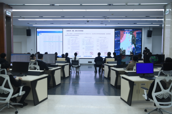 �������v�����@��I(y��)���˽�Ϳս�(j��ng)��(j��)�l(f��)չ�����P(gu��n)������